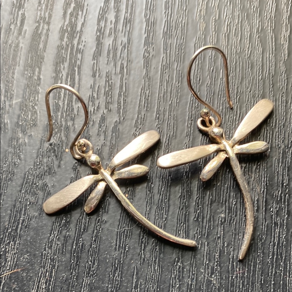 Silver Dragonfly Earrings with Delicate Design